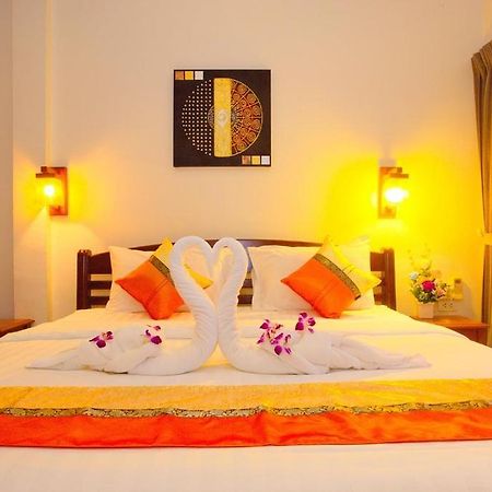 Lemon Tree Naturist Resort Naiharn Beach Phuket Dış mekan fotoğraf