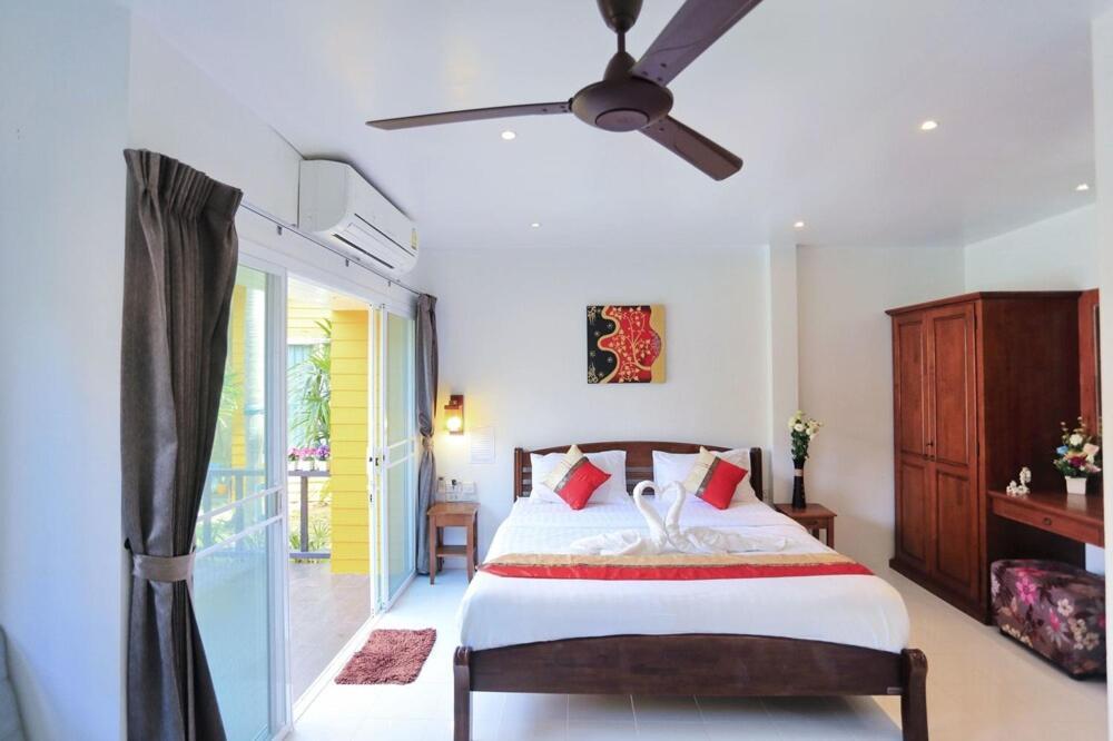 Lemon Tree Naturist Resort Naiharn Beach Phuket Dış mekan fotoğraf