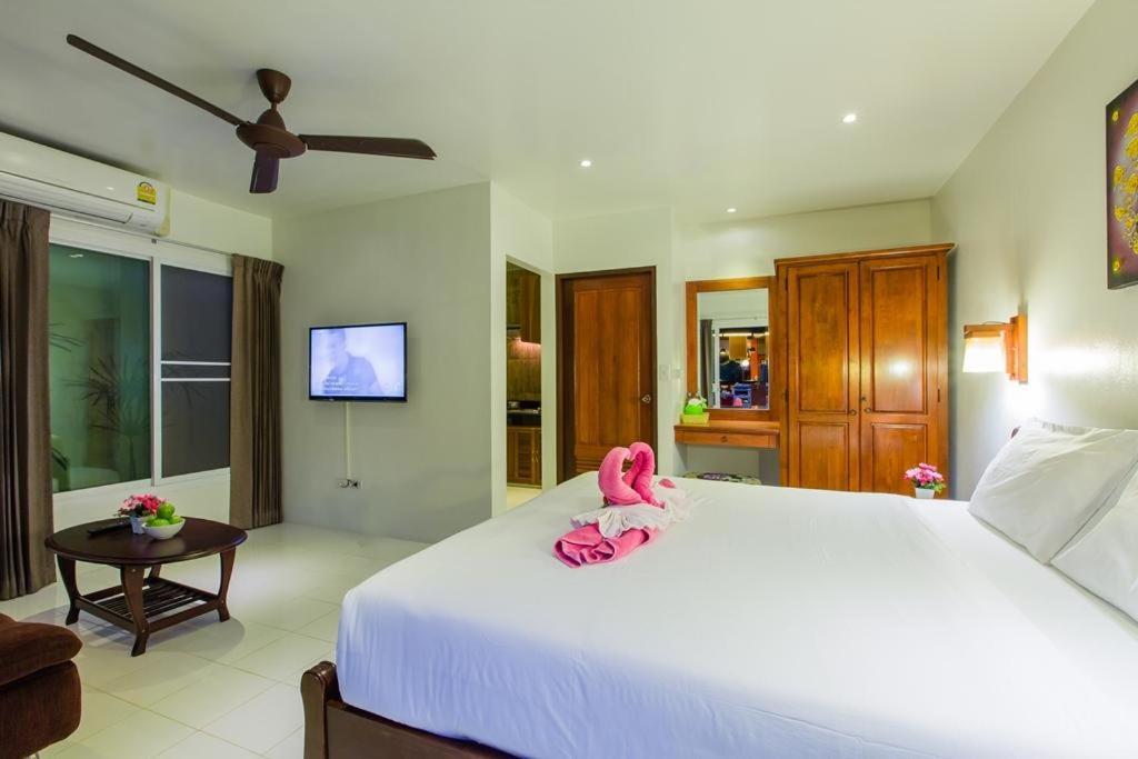 Lemon Tree Naturist Resort Naiharn Beach Phuket Dış mekan fotoğraf